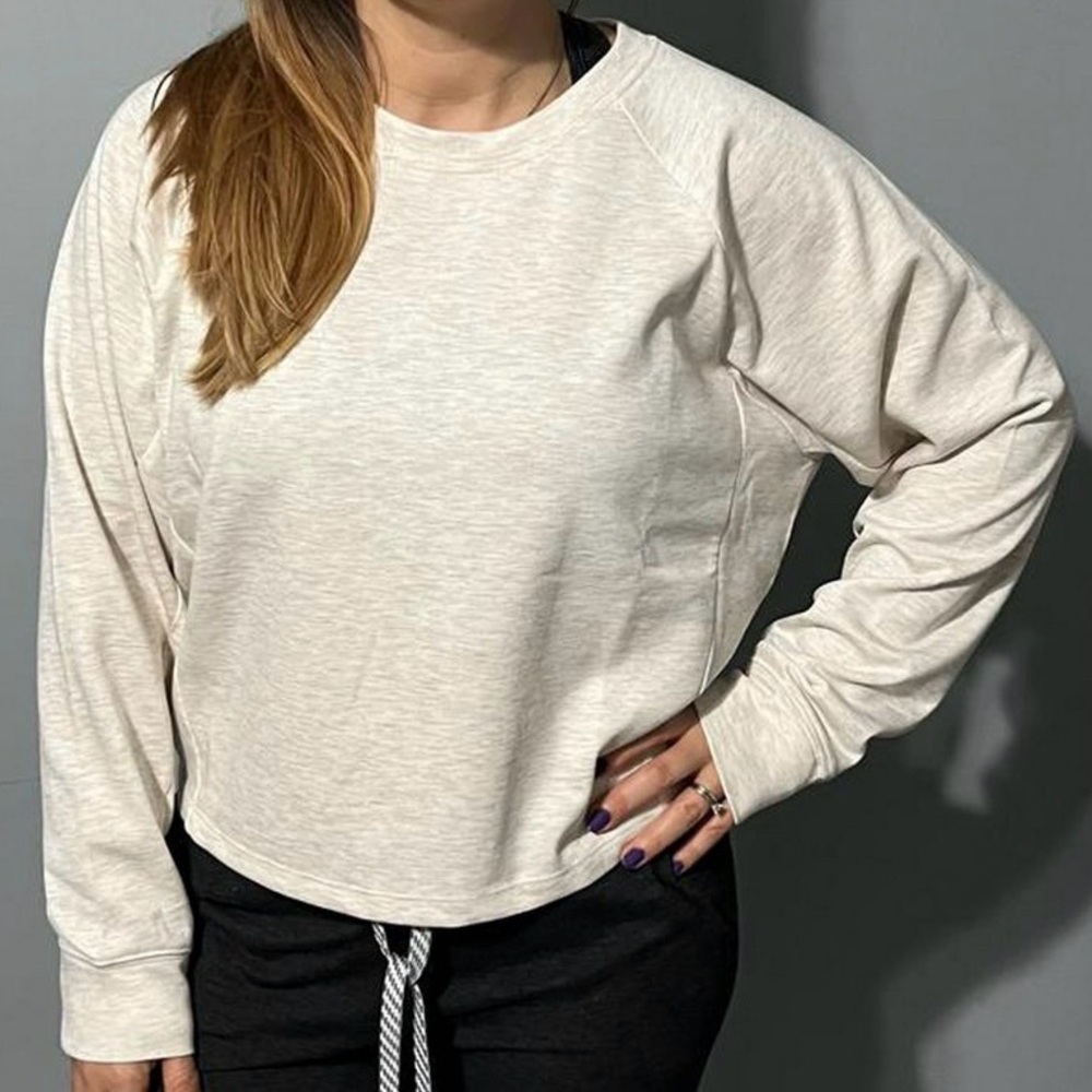 NWOT, Express Cropped Pullover Sweatshirt, Heather Cream, Size XS